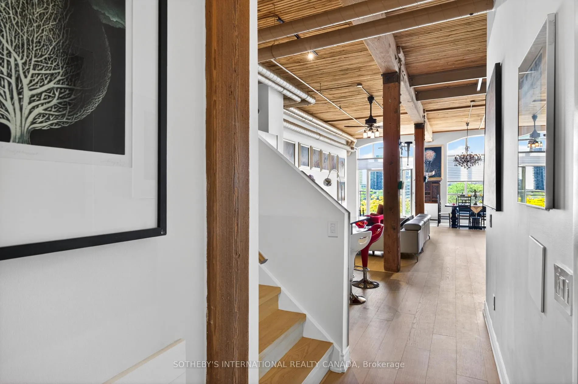 Photo 4 of Unit 404, 993 Queen Street W, Toronto, Niagara — HOMEH