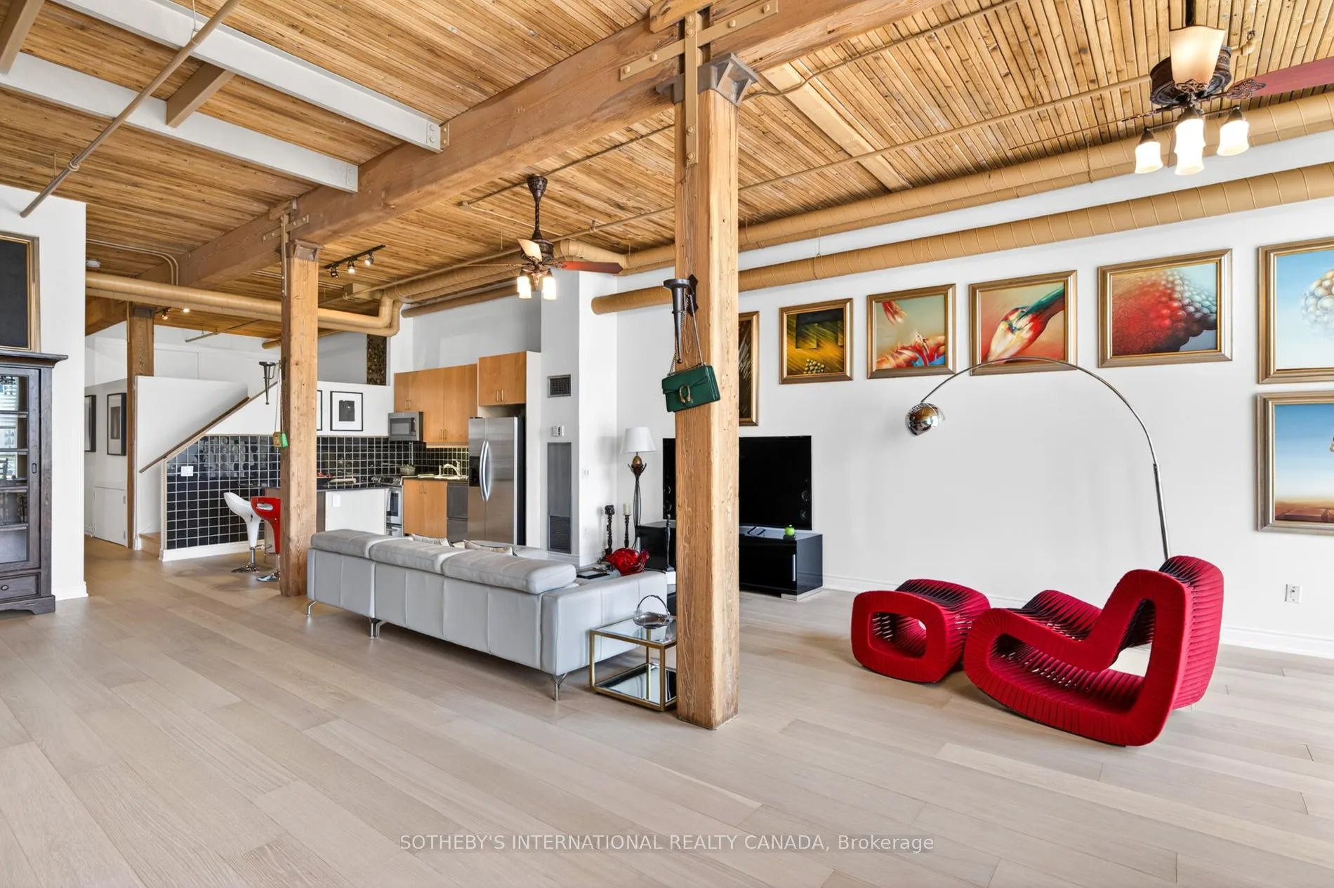 Photo 12 of Unit 404, 993 Queen Street W, Toronto, Niagara — HOMEH