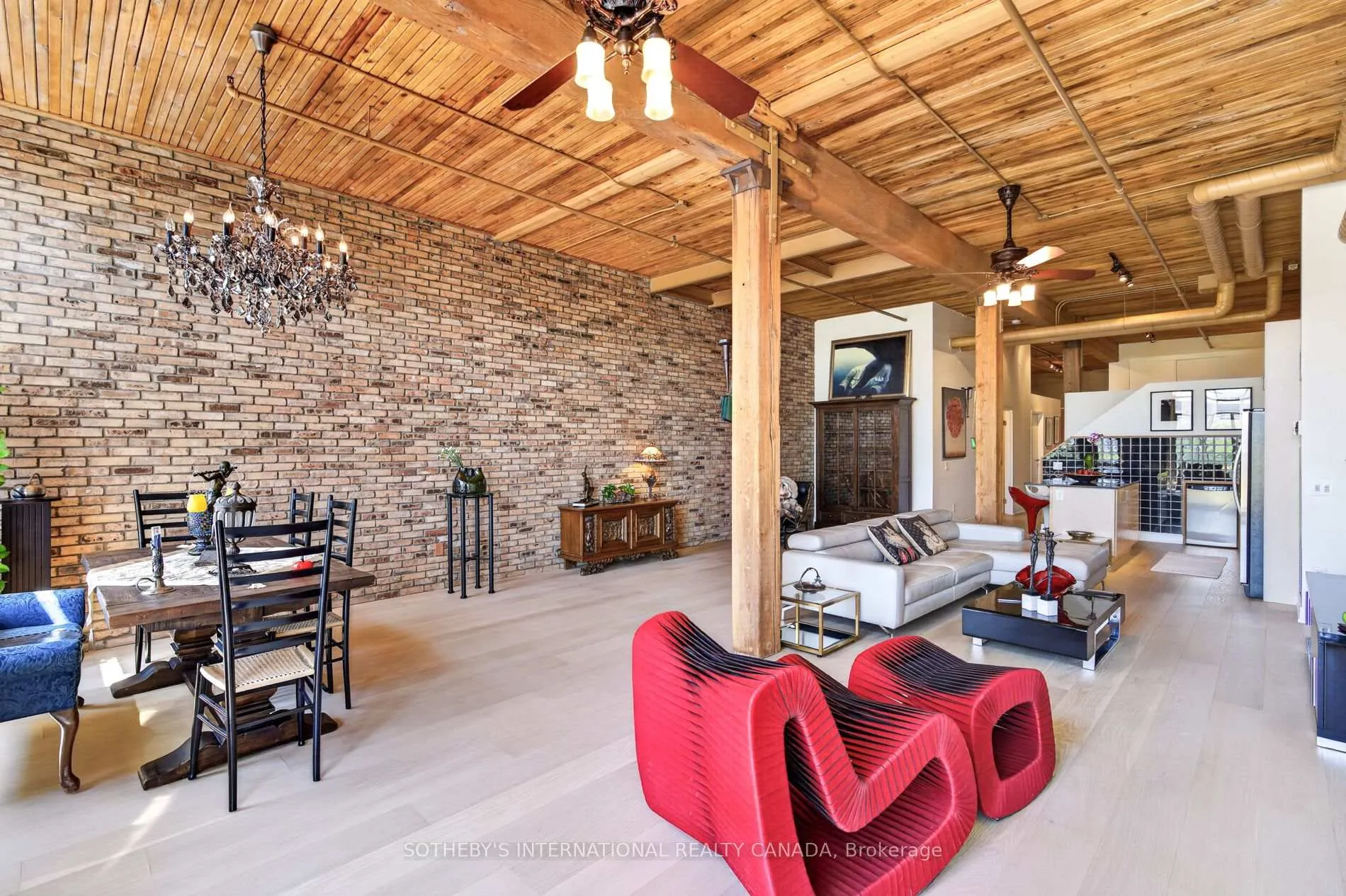 Photo 14 of Unit 404, 993 Queen Street W, Toronto, Niagara — HOMEH