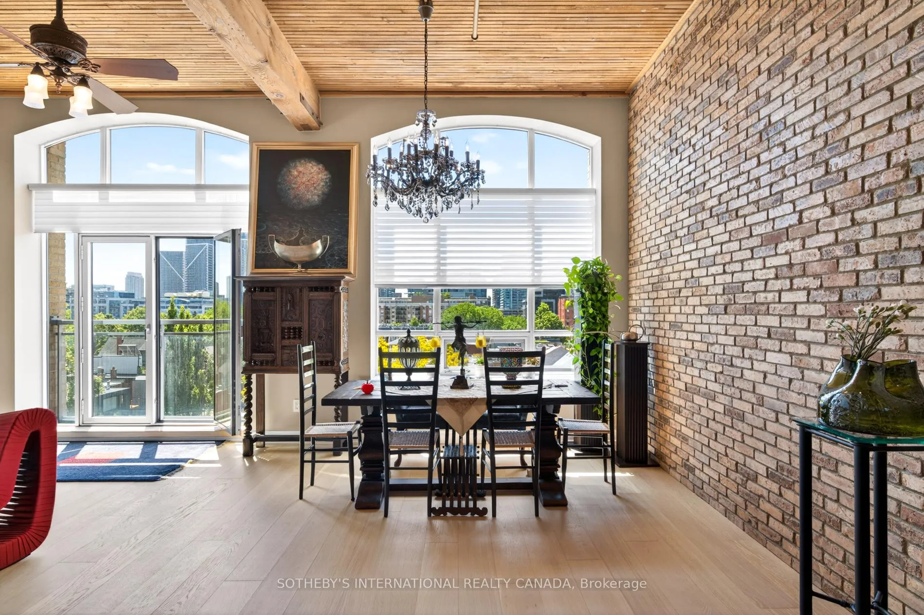 Photo 18 of Unit 404, 993 Queen Street W, Toronto, Niagara — HOMEH
