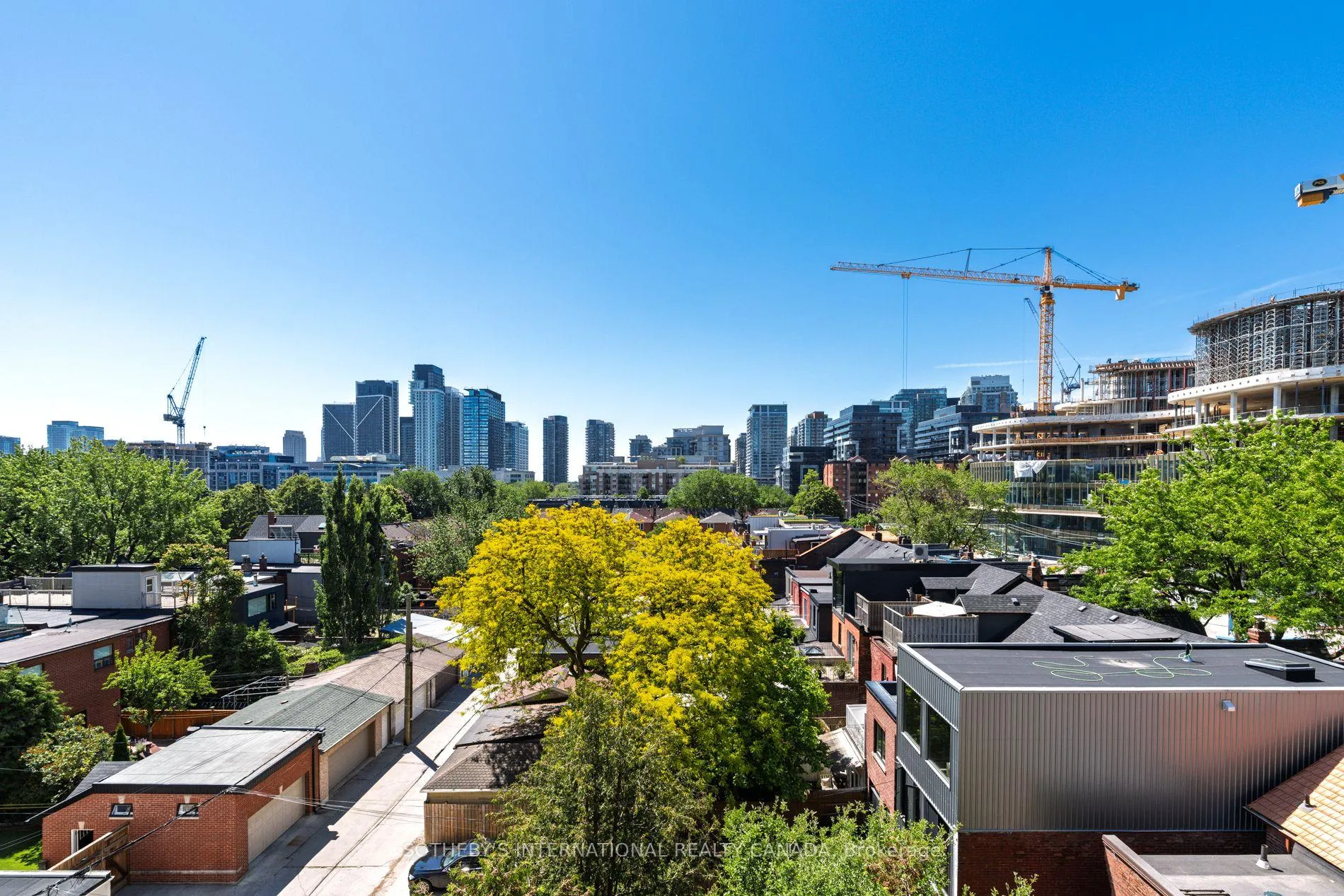 Photo 21 of Unit 404, 993 Queen Street W, Toronto, Niagara — HOMEH