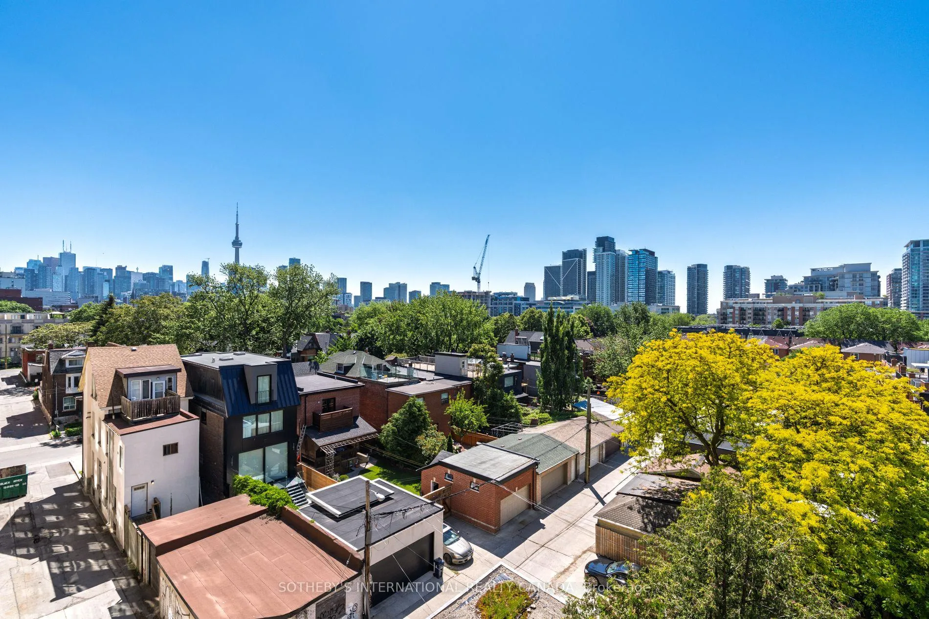 Photo 22 of Unit 404, 993 Queen Street W, Toronto, Niagara — HOMEH