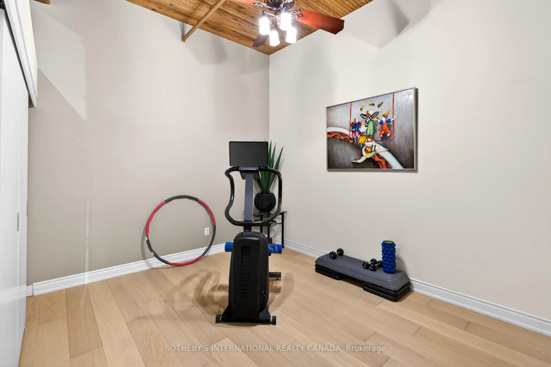 Photo 28 of Unit 404, 993 Queen Street W, Toronto, Niagara — HOMEH