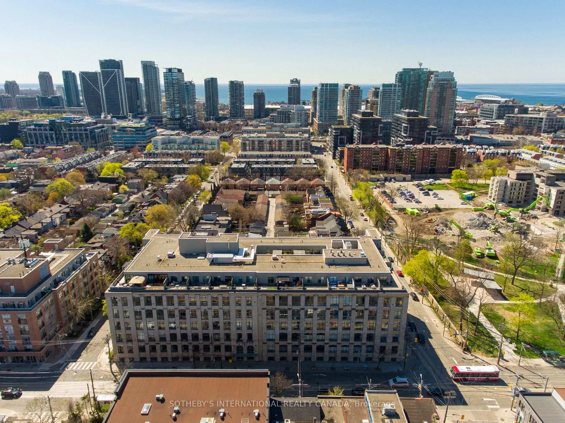 Photo 49 of Unit 404, 993 Queen Street W, Toronto, Niagara — HOMEH