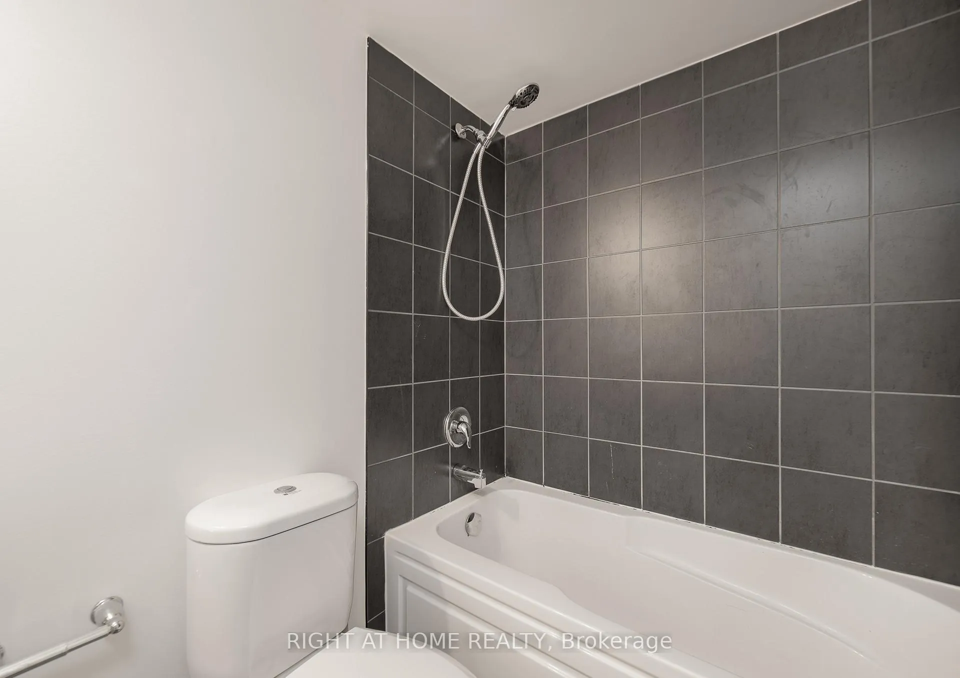 Photo 20 of Unit 139, 50 Carnation Avenue, Etobicoke, Long Branch — HOMEH