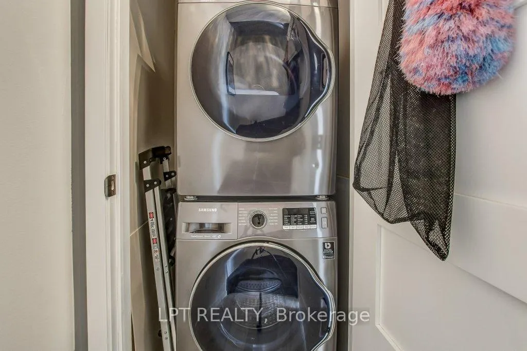 Photo 16 of Unit 64, 300 Alex Gardner Circle, Aurora, Aurora Heights — HOMEH