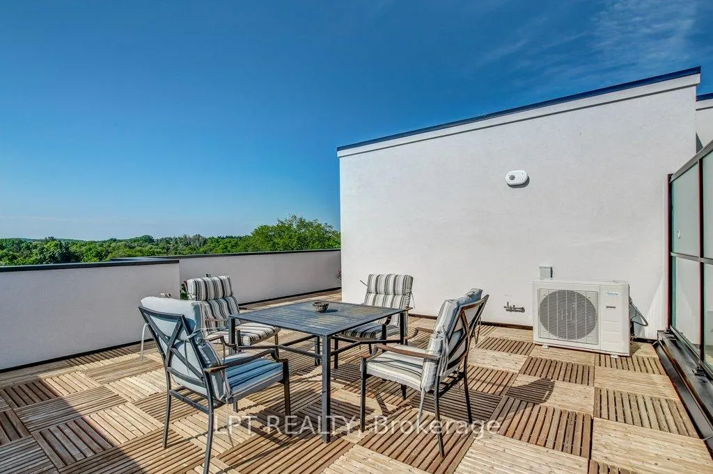 Photo 22 of Unit 64, 300 Alex Gardner Circle, Aurora, Aurora Heights — HOMEH