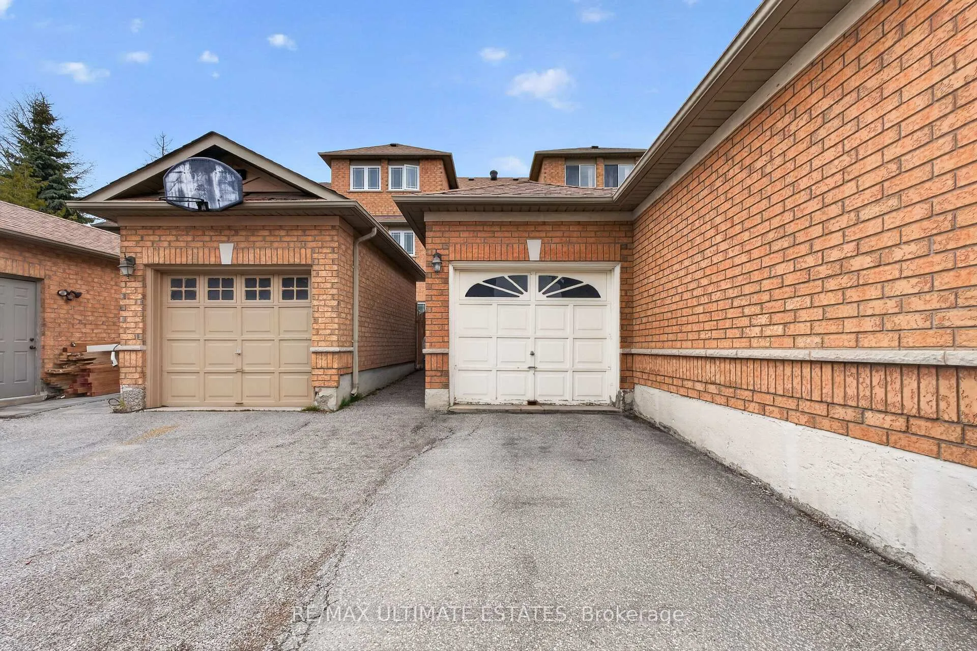 Photo 33 of 39 Bur Oak Avenue, Markham, Berczy — HOMEH