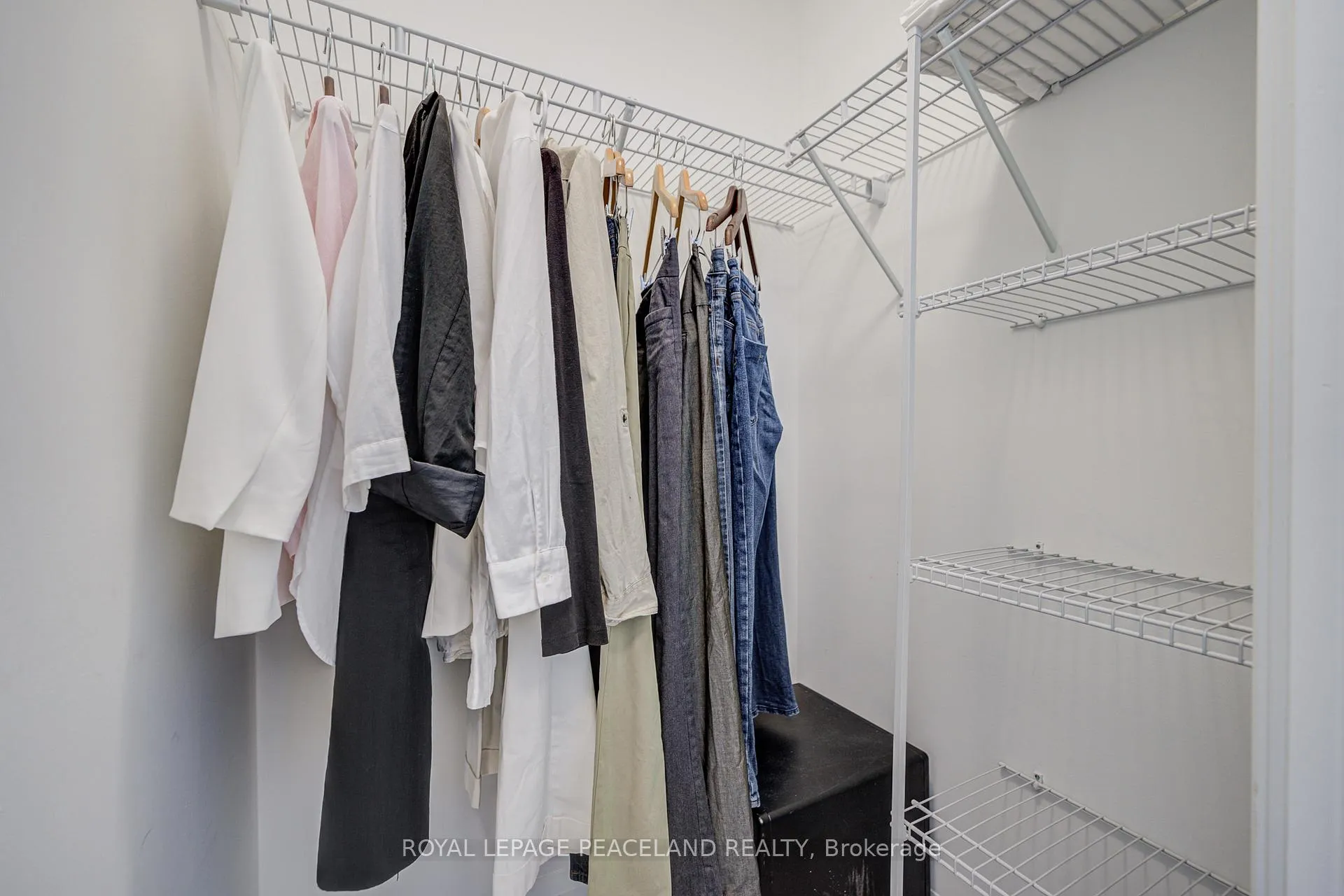 Photo 11 of Unit 1609, 20 Soudan Avenue, Toronto, Mount Pleasant West — HOMEH