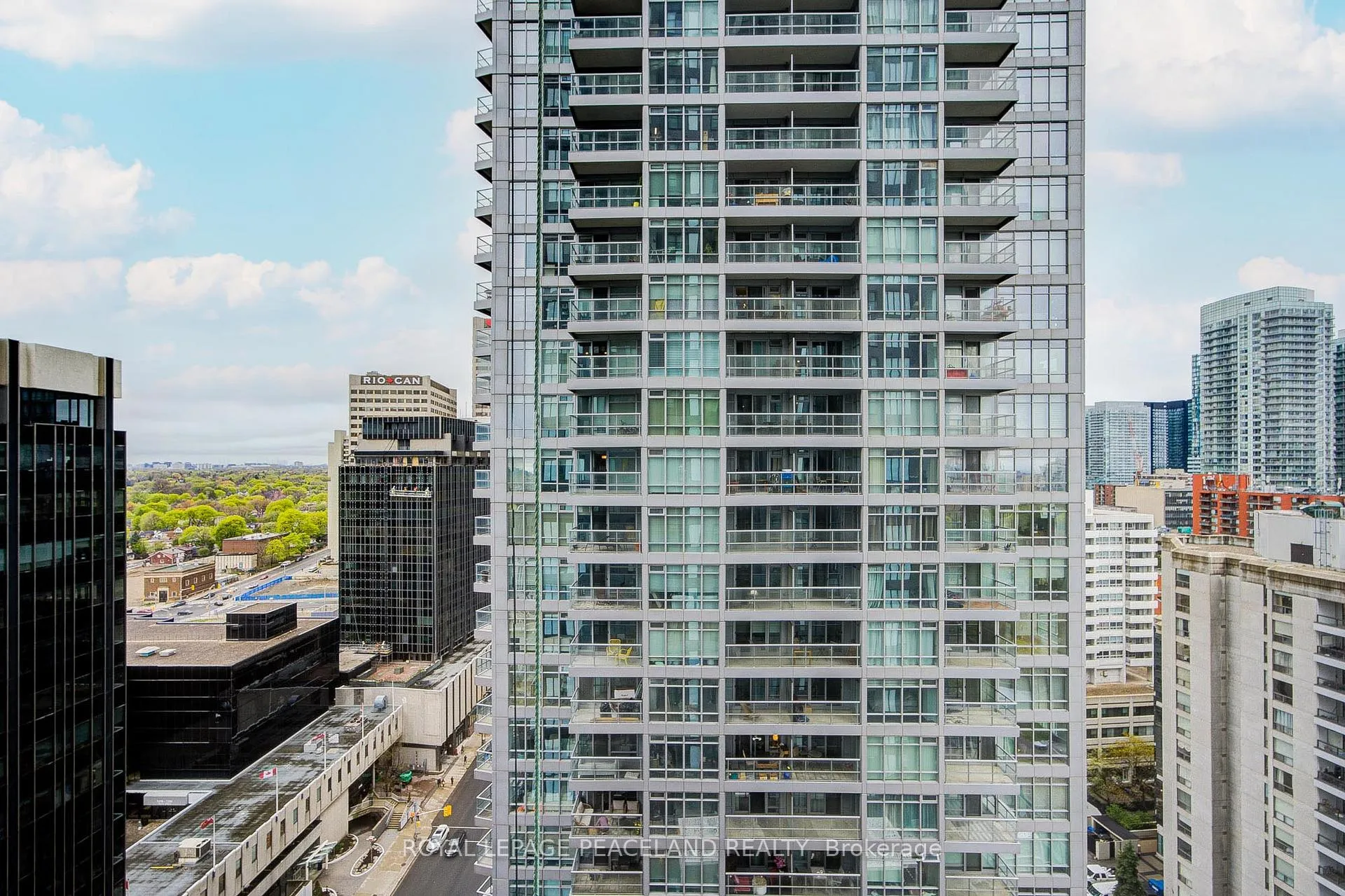Photo 12 of Unit 1609, 20 Soudan Avenue, Toronto, Mount Pleasant West — HOMEH