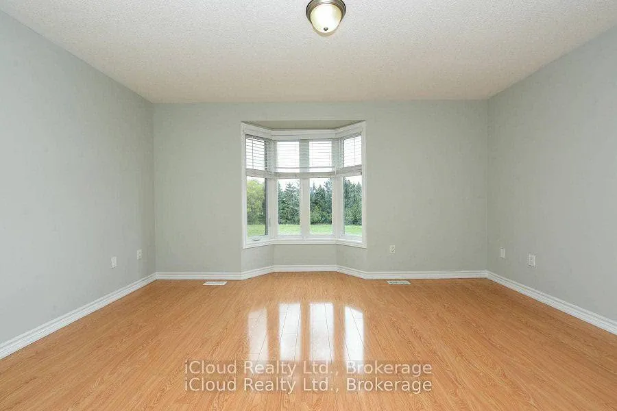 Photo 16 of 74 Gammon Crescent, Brampton, Bram West — HOMEH