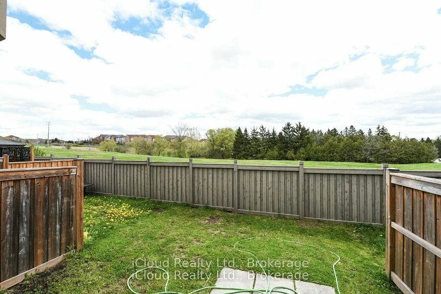 Photo 28 of 74 Gammon Crescent, Brampton, Bram West — HOMEH