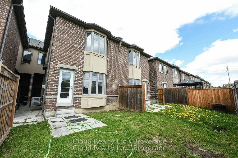 Photo 30 of 74 Gammon Crescent, Brampton, Bram West — HOMEH