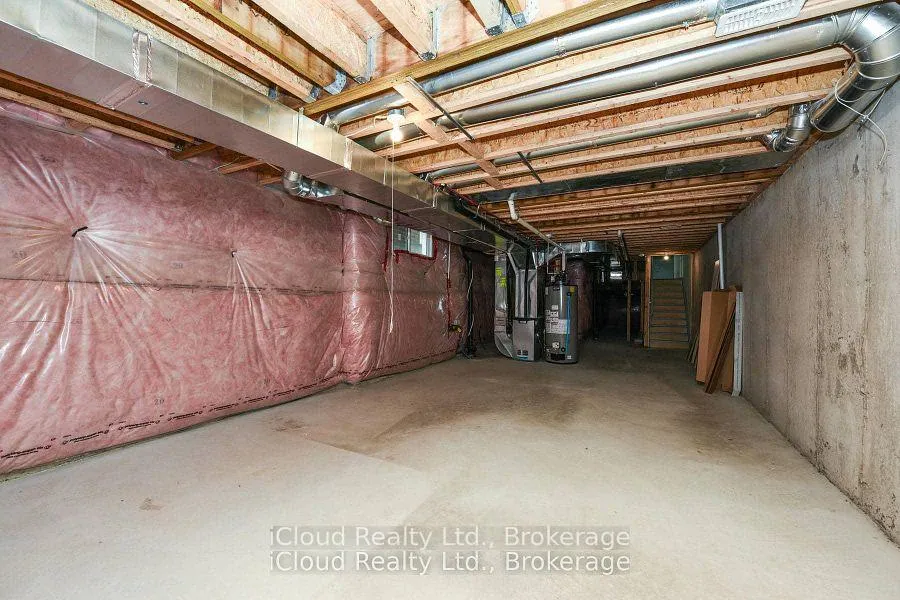 Photo 31 of 74 Gammon Crescent, Brampton, Bram West — HOMEH