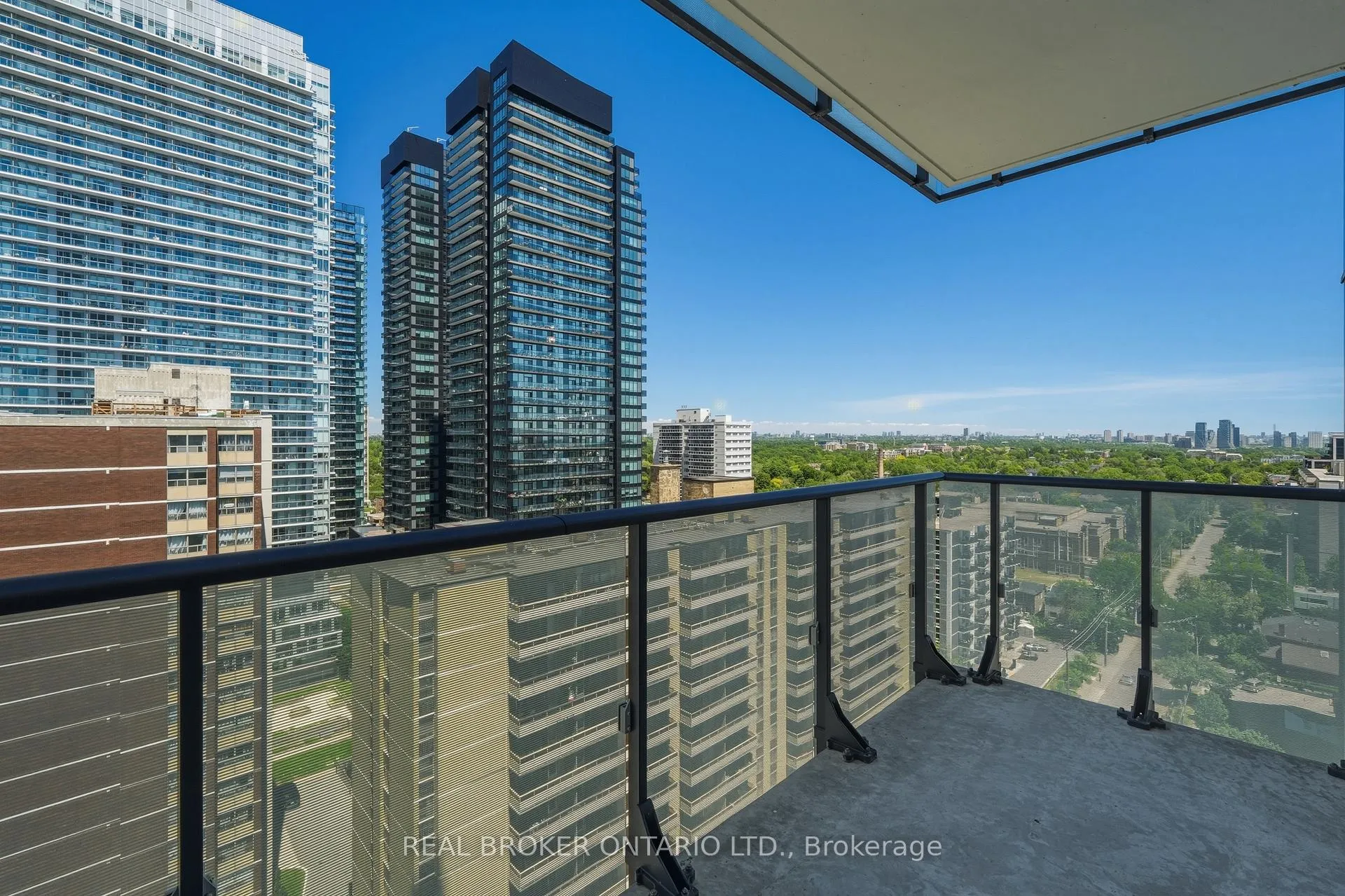 Photo 11 of Unit 1305, 185 Roehampton Avenue, Toronto, Bedford Park-Nortown — HOMEH