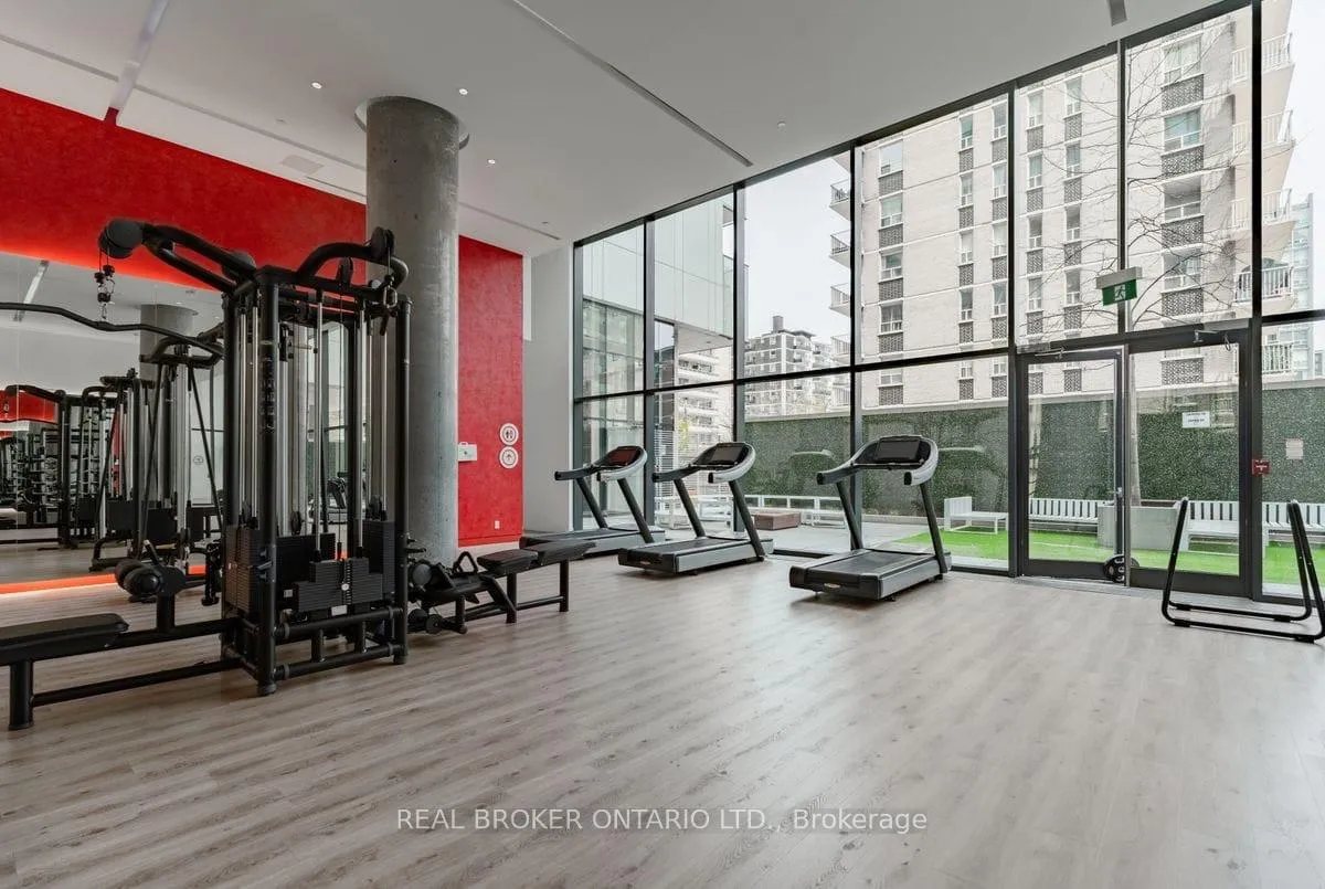 Photo 15 of Unit 1305, 185 Roehampton Avenue, Toronto, Bedford Park-Nortown — HOMEH