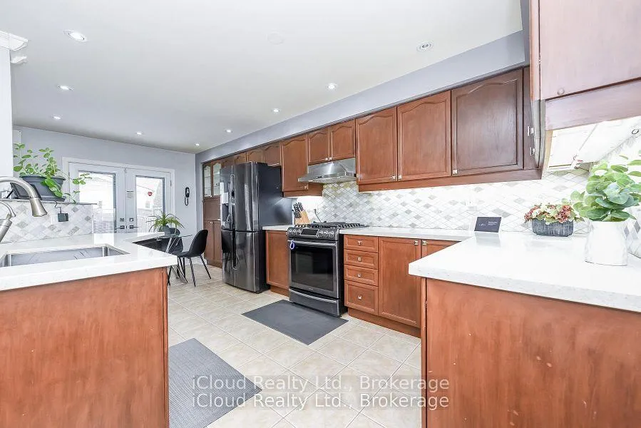 Photo 13 of 5922 Delle Donne Drive, Mississauga, Churchill Meadows — HOMEH