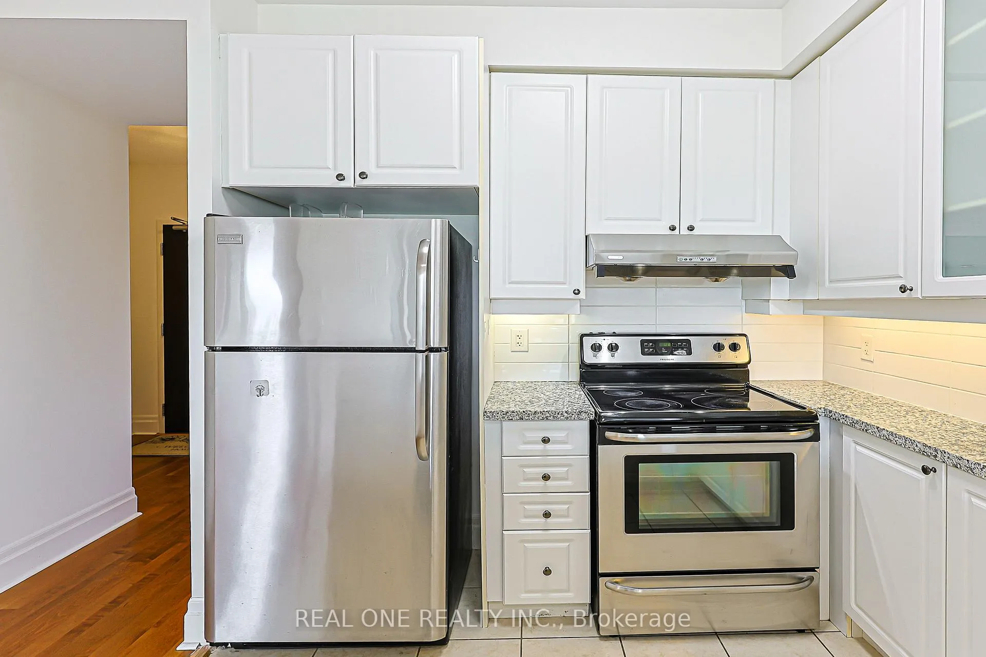 Photo 15 of Unit 214, 111 Upper Duke Crescent, Markham, Unionville — HOMEH