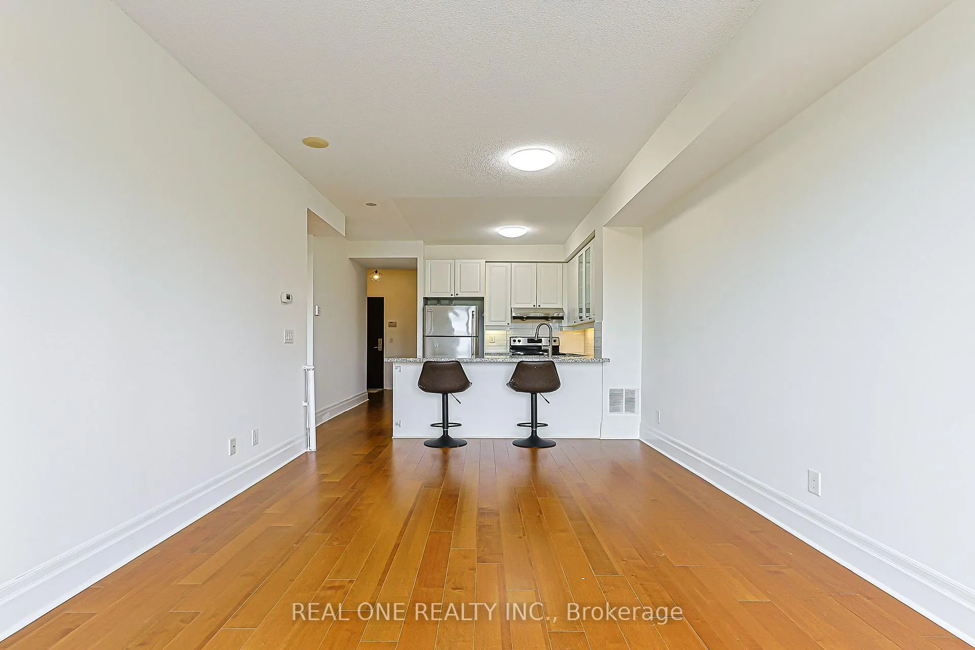 Photo 18 of Unit 214, 111 Upper Duke Crescent, Markham, Unionville — HOMEH