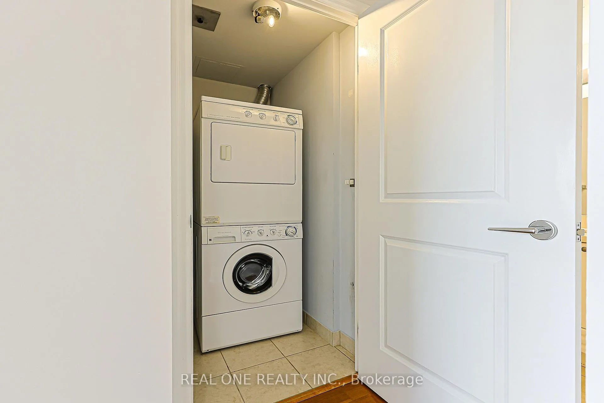 Photo 29 of Unit 214, 111 Upper Duke Crescent, Markham, Unionville — HOMEH