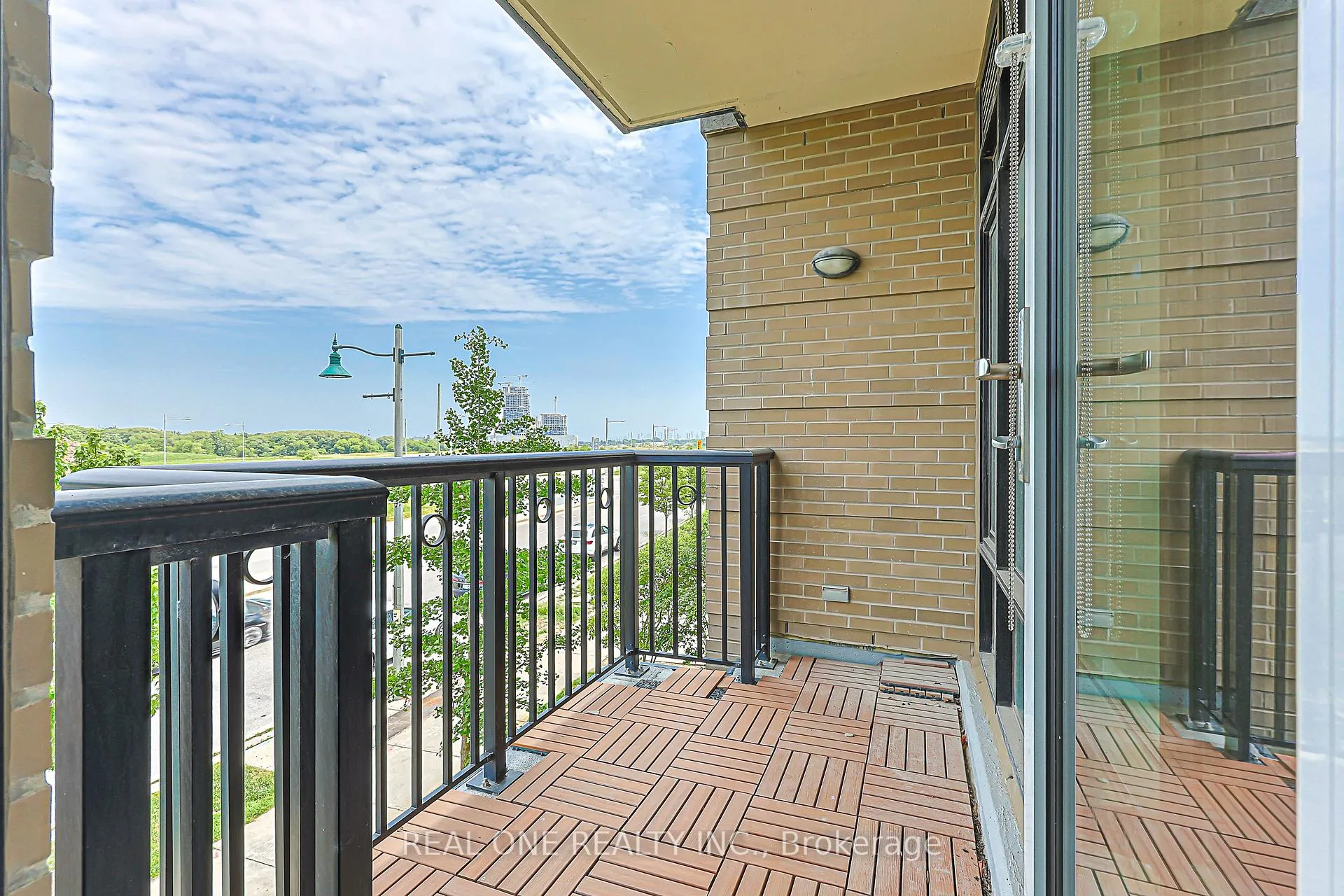 Photo 30 of Unit 214, 111 Upper Duke Crescent, Markham, Unionville — HOMEH