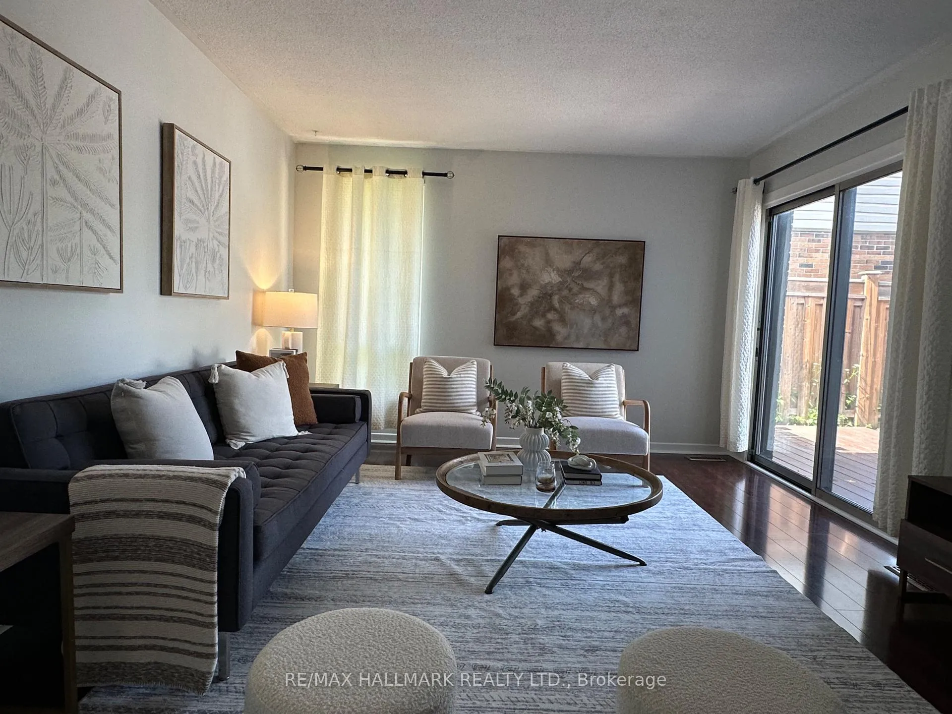 Photo 5 of 1833 Shadybrook Drive, Pickering, Amberlea — HOMEH
