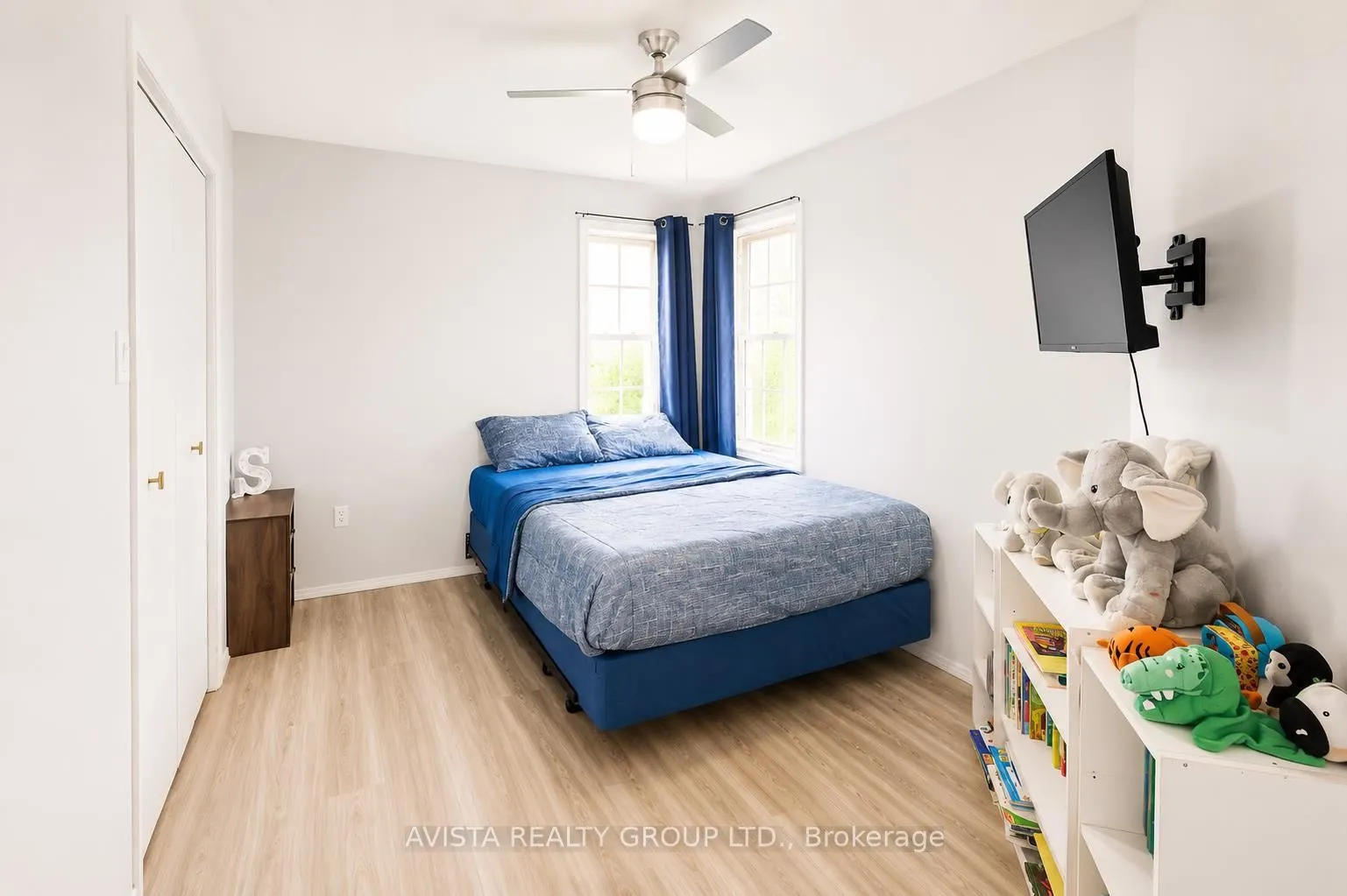 Photo 12 of 401 Tuscany Drive, Thunder Bay, Dawson Heights — HOMEH