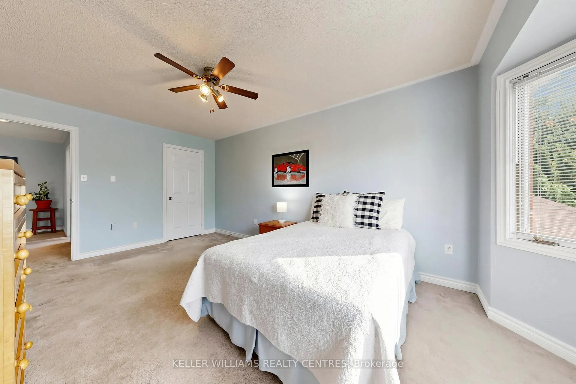 Photo 26 of 69 Gilbank Drive, Aurora, Aurora Heights — HOMEH