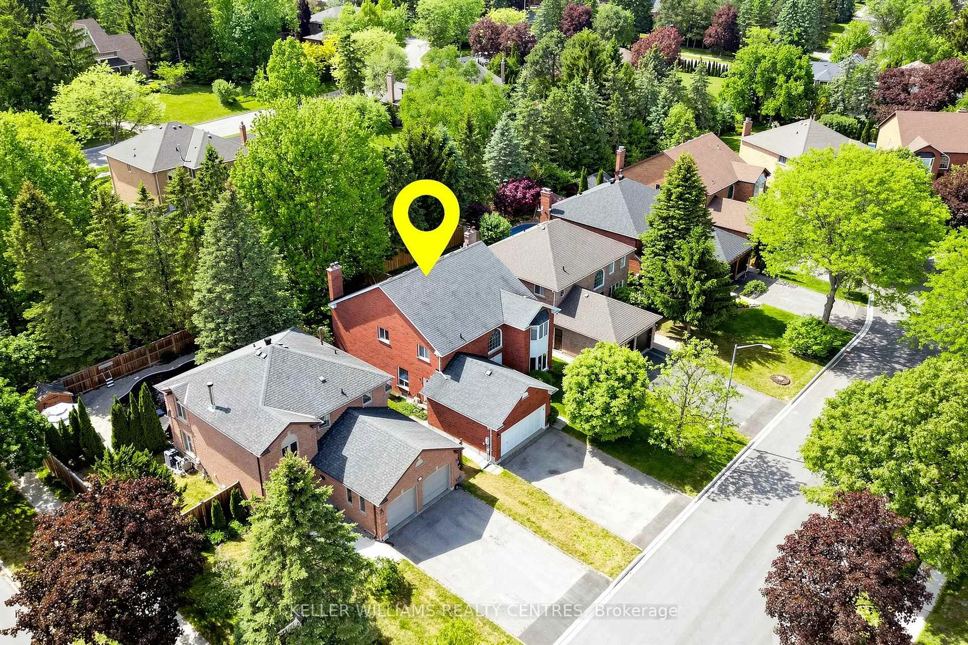 Photo 38 of 69 Gilbank Drive, Aurora, Aurora Heights — HOMEH