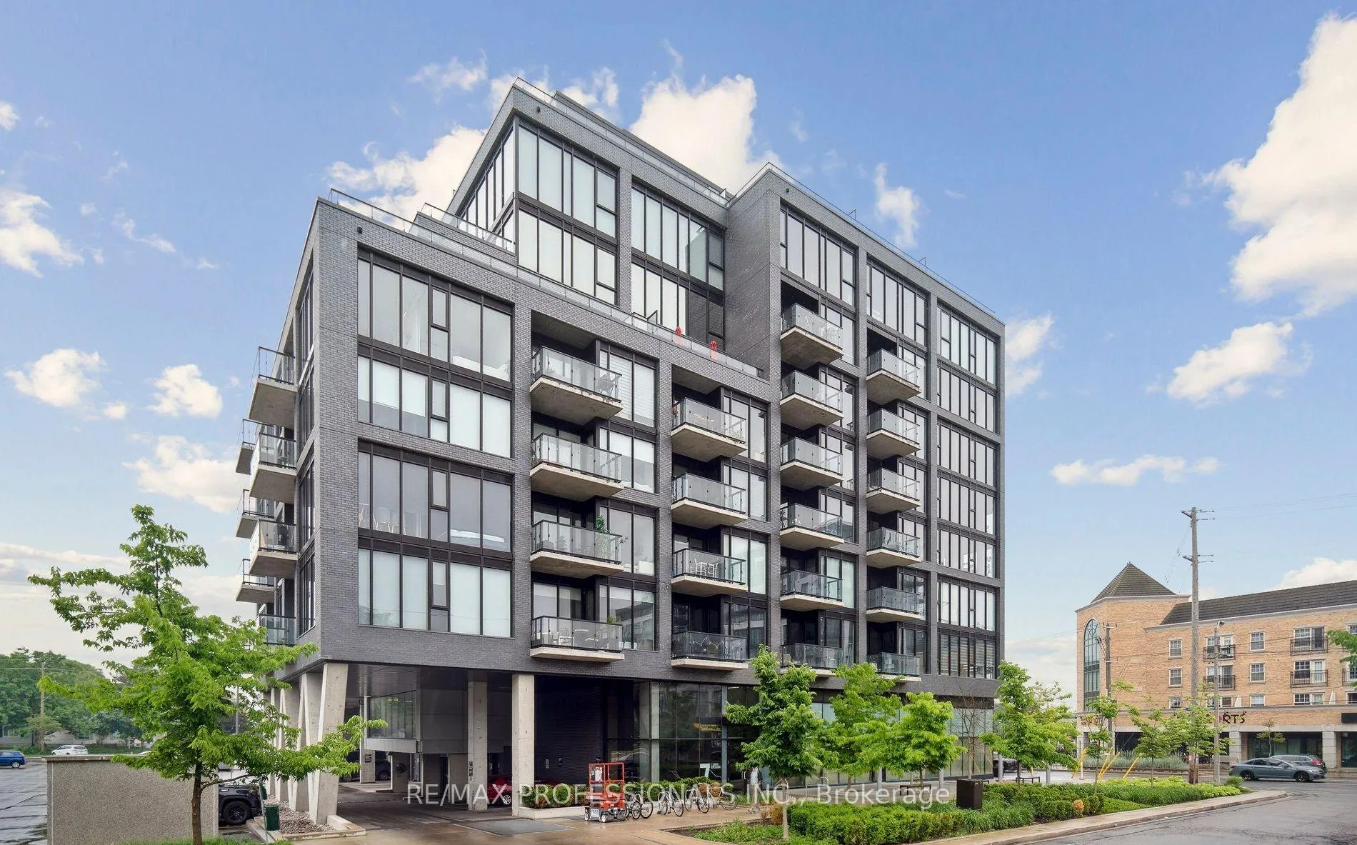 Photo 1 of Unit 619, 7 Smith Crescent, Etobicoke, Stonegate-Queensway — HOMEH