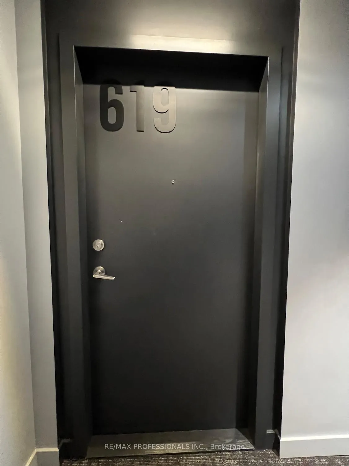 Photo 3 of Unit 619, 7 Smith Crescent, Etobicoke, Stonegate-Queensway — HOMEH