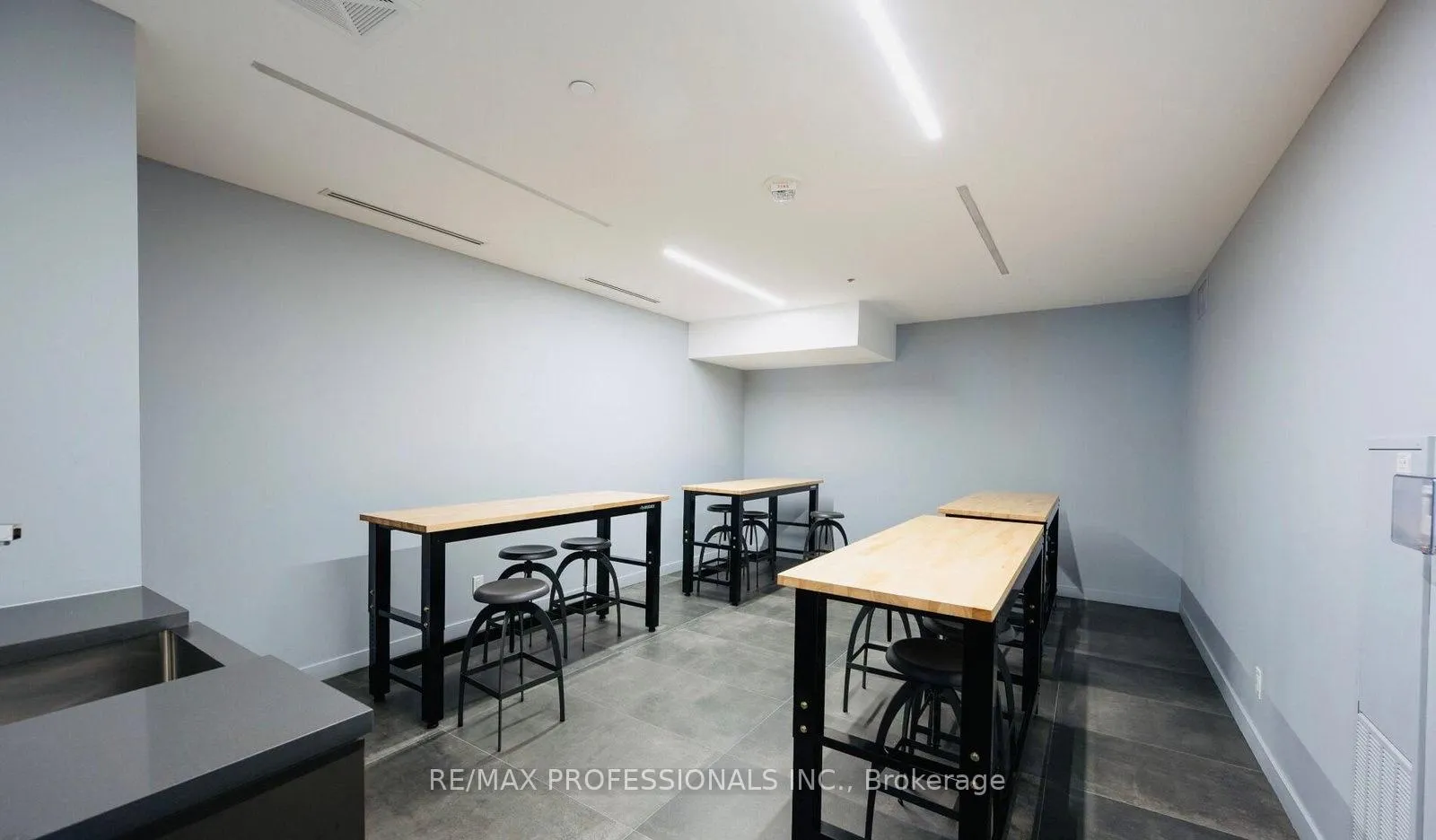 Photo 35 of Unit 619, 7 Smith Crescent, Etobicoke, Stonegate-Queensway — HOMEH