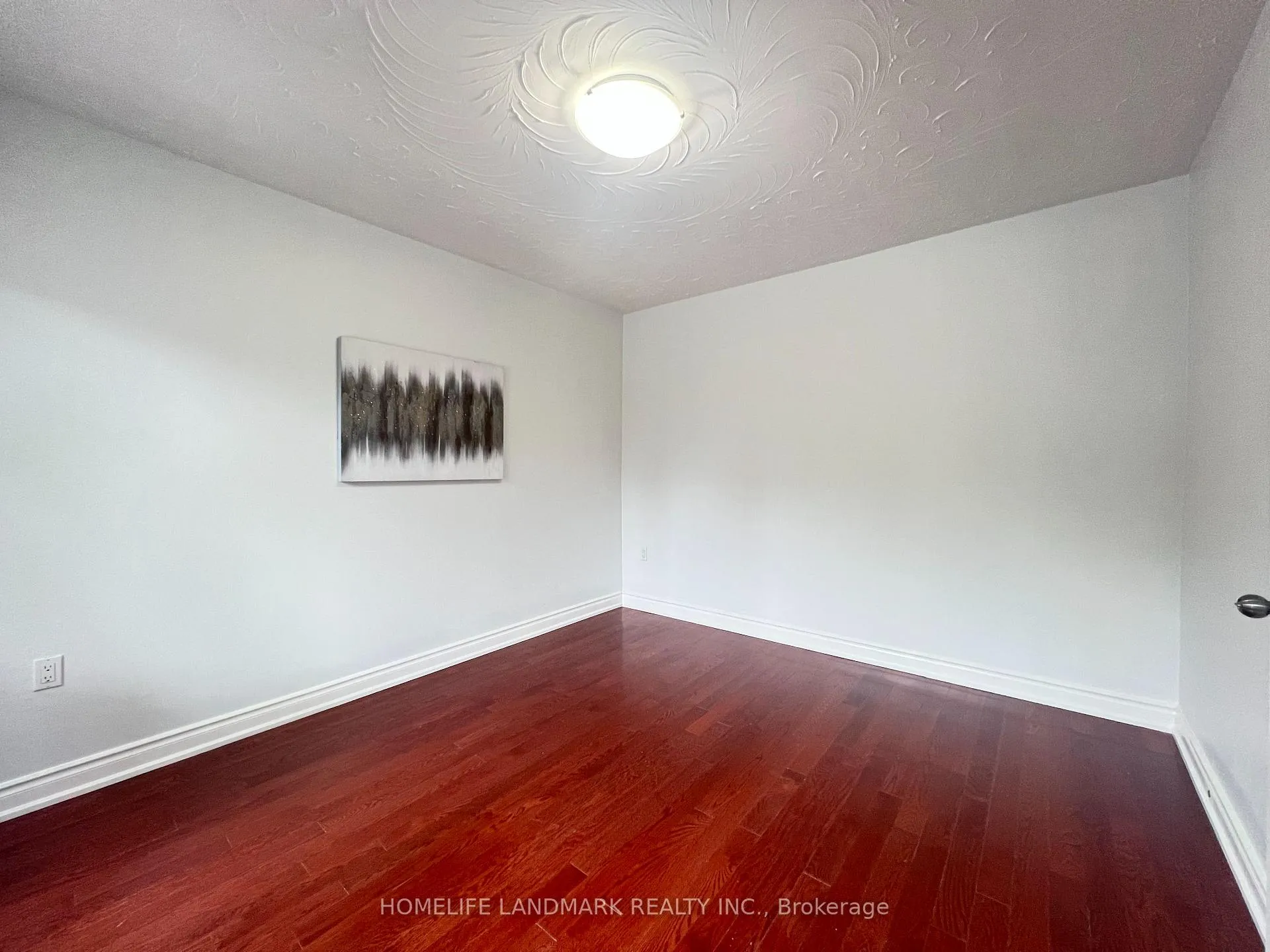 Photo 9 of 534 Saint Clarens Avenue, Toronto, Dovercourt-Wallace Emerson-Junction — HOMEH