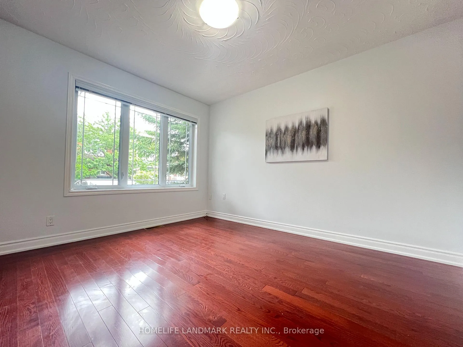 Photo 10 of 534 Saint Clarens Avenue, Toronto, Dovercourt-Wallace Emerson-Junction — HOMEH