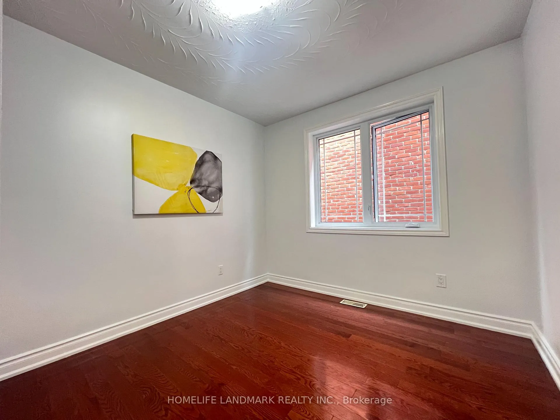 Photo 11 of 534 Saint Clarens Avenue, Toronto, Dovercourt-Wallace Emerson-Junction — HOMEH