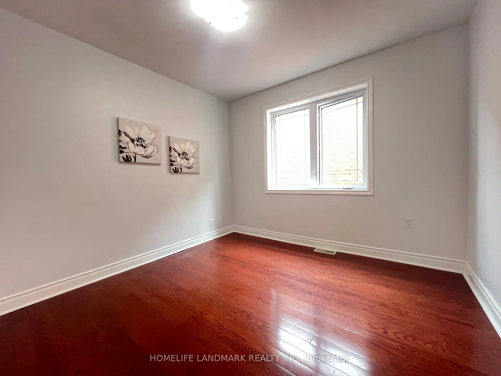 Photo 13 of 534 Saint Clarens Avenue, Toronto, Dovercourt-Wallace Emerson-Junction — HOMEH