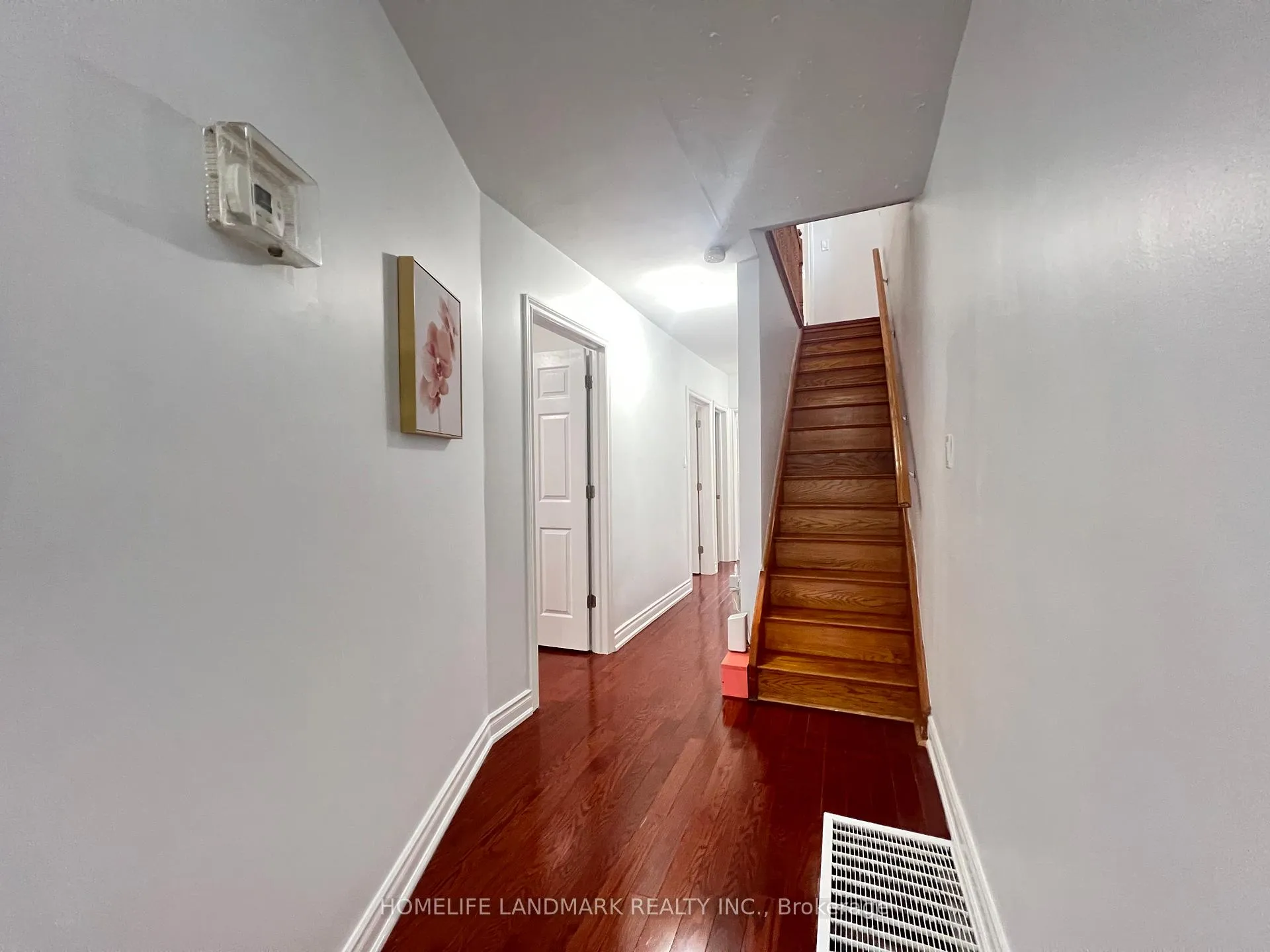 Photo 19 of 534 Saint Clarens Avenue, Toronto, Dovercourt-Wallace Emerson-Junction — HOMEH