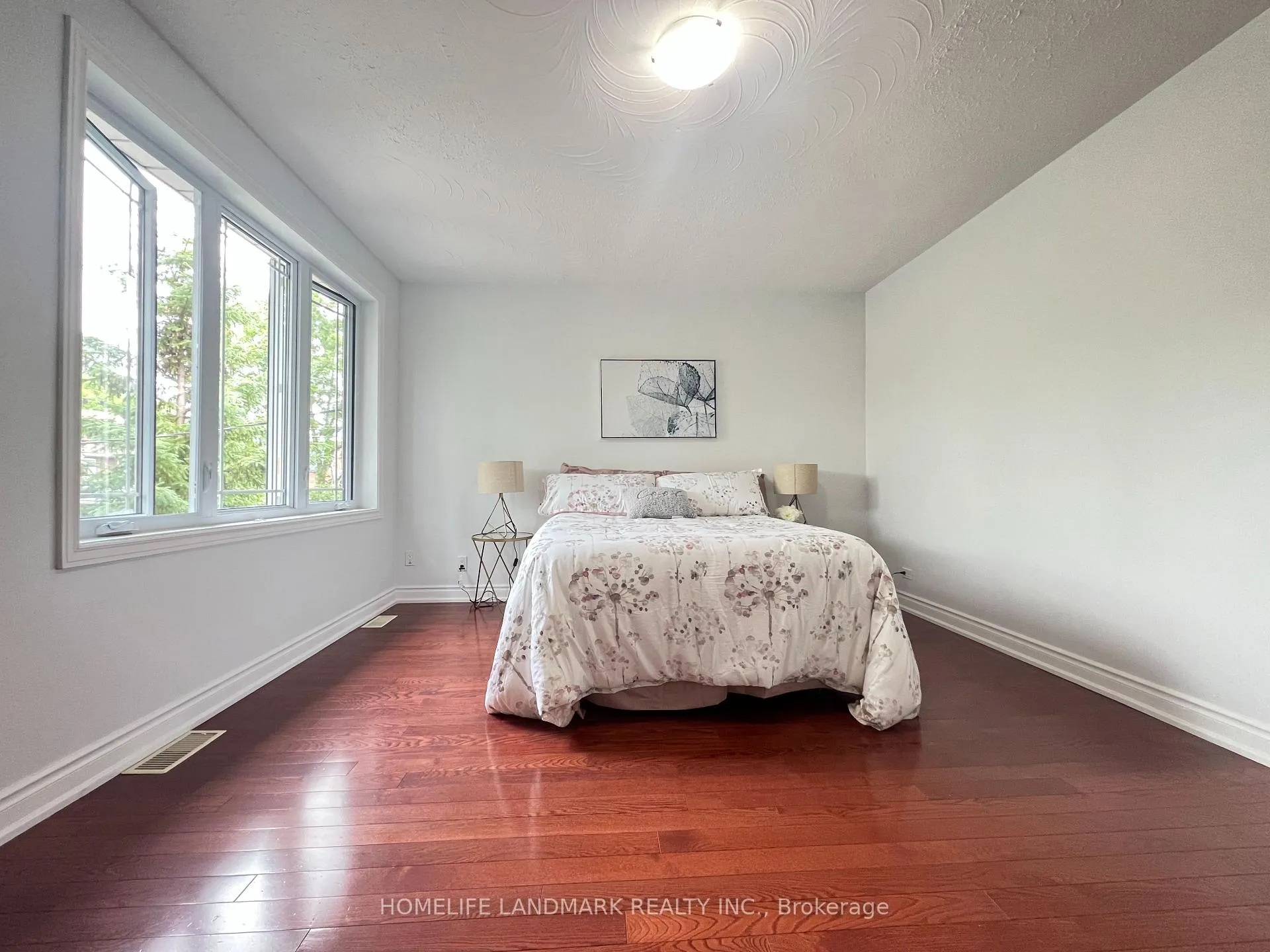 Photo 22 of 534 Saint Clarens Avenue, Toronto, Dovercourt-Wallace Emerson-Junction — HOMEH
