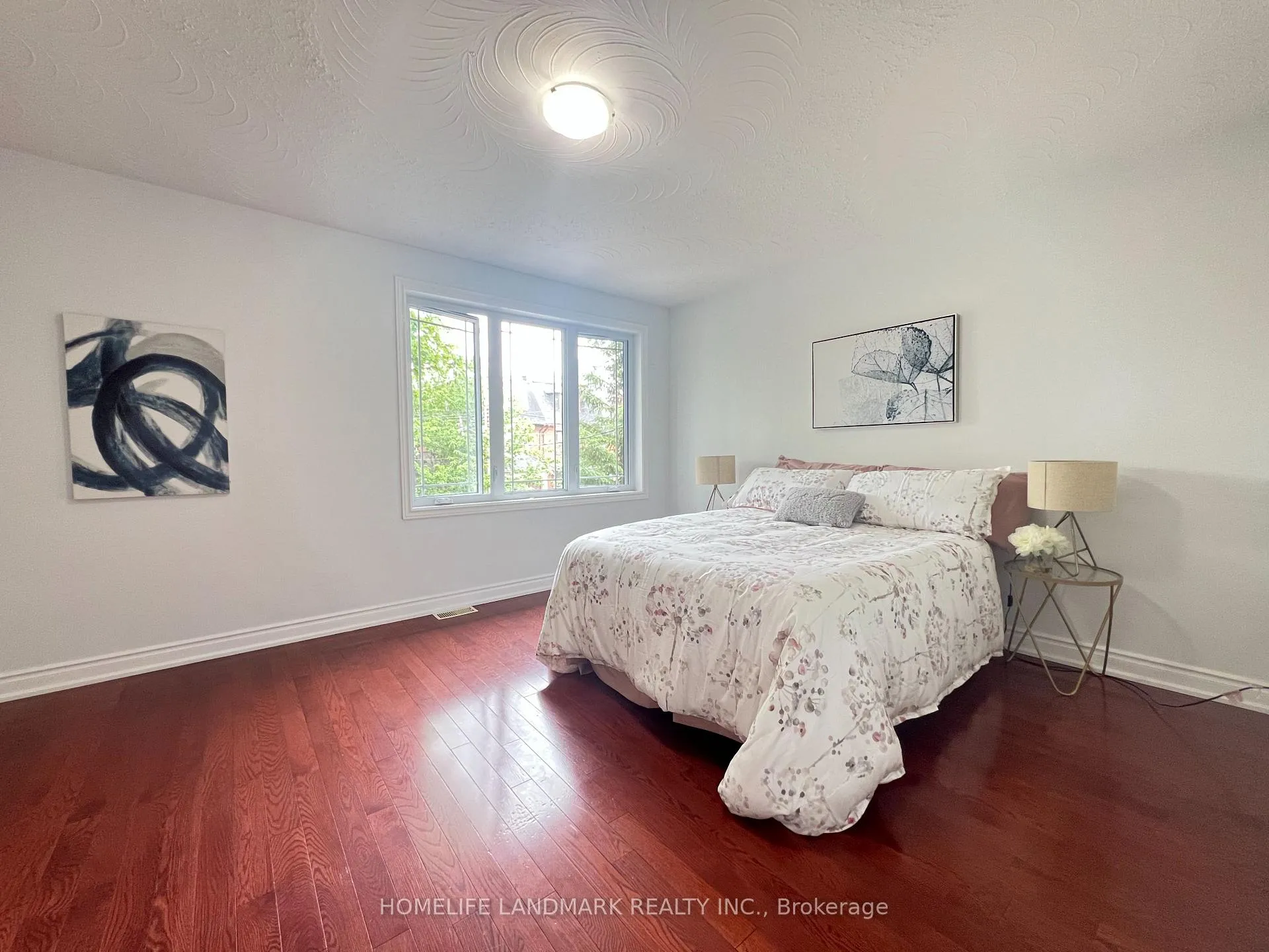 Photo 24 of 534 Saint Clarens Avenue, Toronto, Dovercourt-Wallace Emerson-Junction — HOMEH