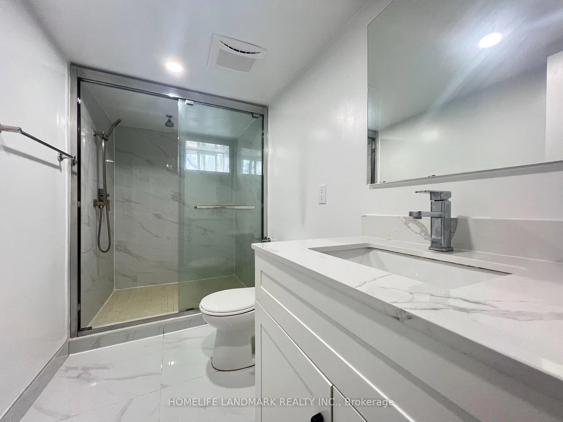 Photo 25 of 534 Saint Clarens Avenue, Toronto, Dovercourt-Wallace Emerson-Junction — HOMEH