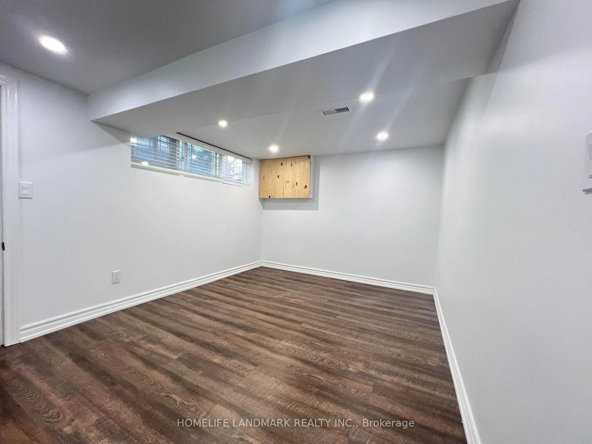 Photo 27 of 534 Saint Clarens Avenue, Toronto, Dovercourt-Wallace Emerson-Junction — HOMEH