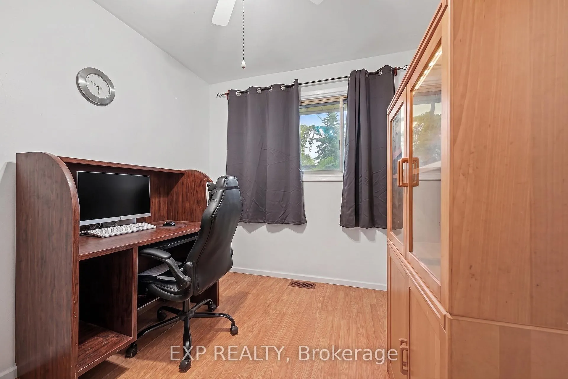 Photo 11 of 685 Crystal Street, Ottawa, Carson Meadows — HOMEH