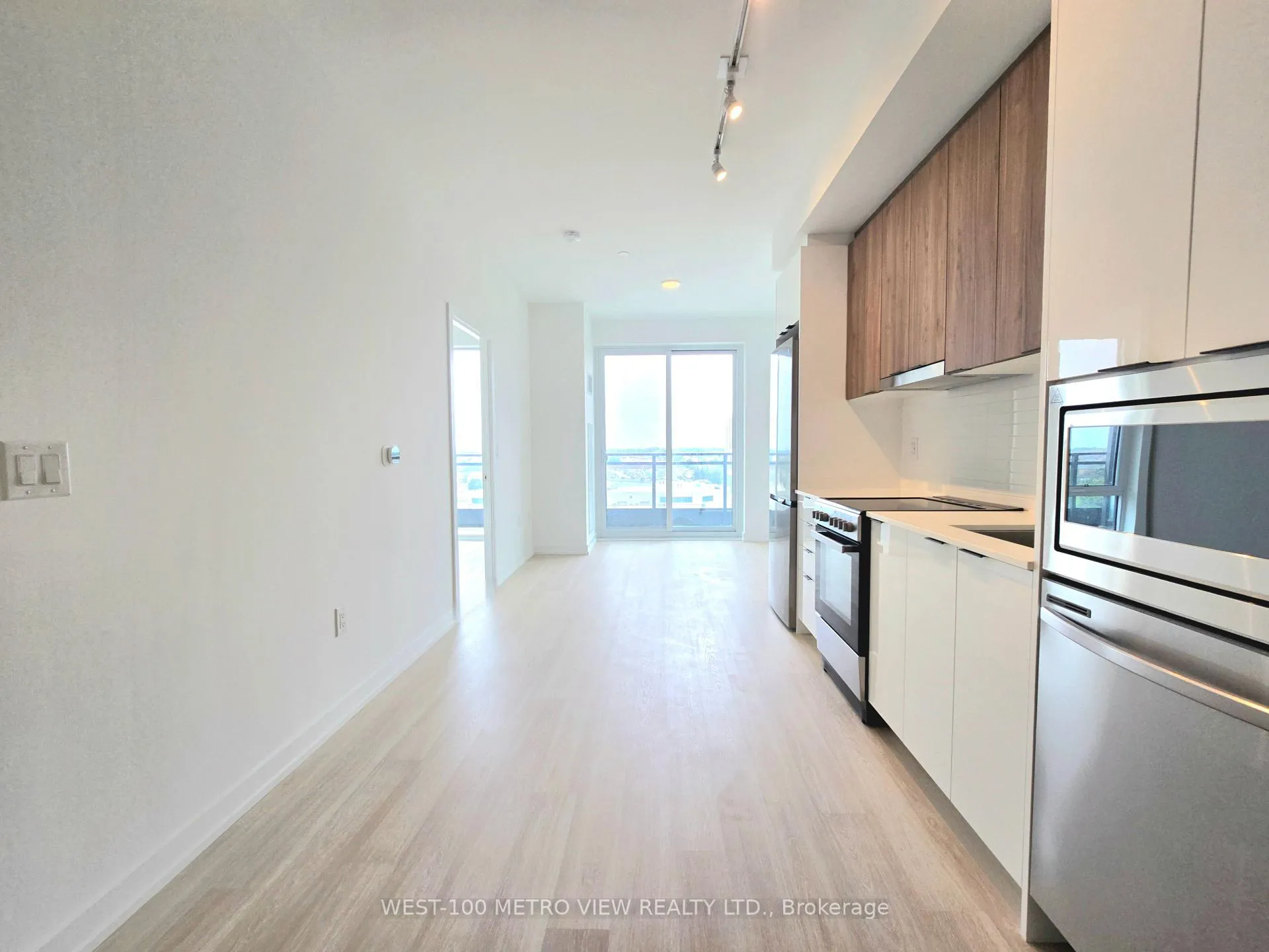 Photo 3 of Unit 727, 9763 Markham Road, Markham, Greensborough — HOMEH