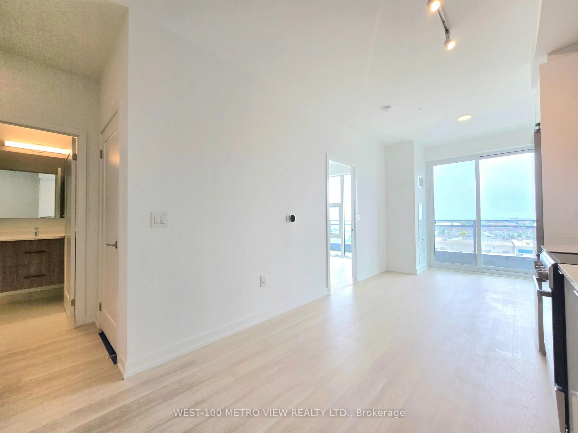 Photo 6 of Unit 727, 9763 Markham Road, Markham, Greensborough — HOMEH