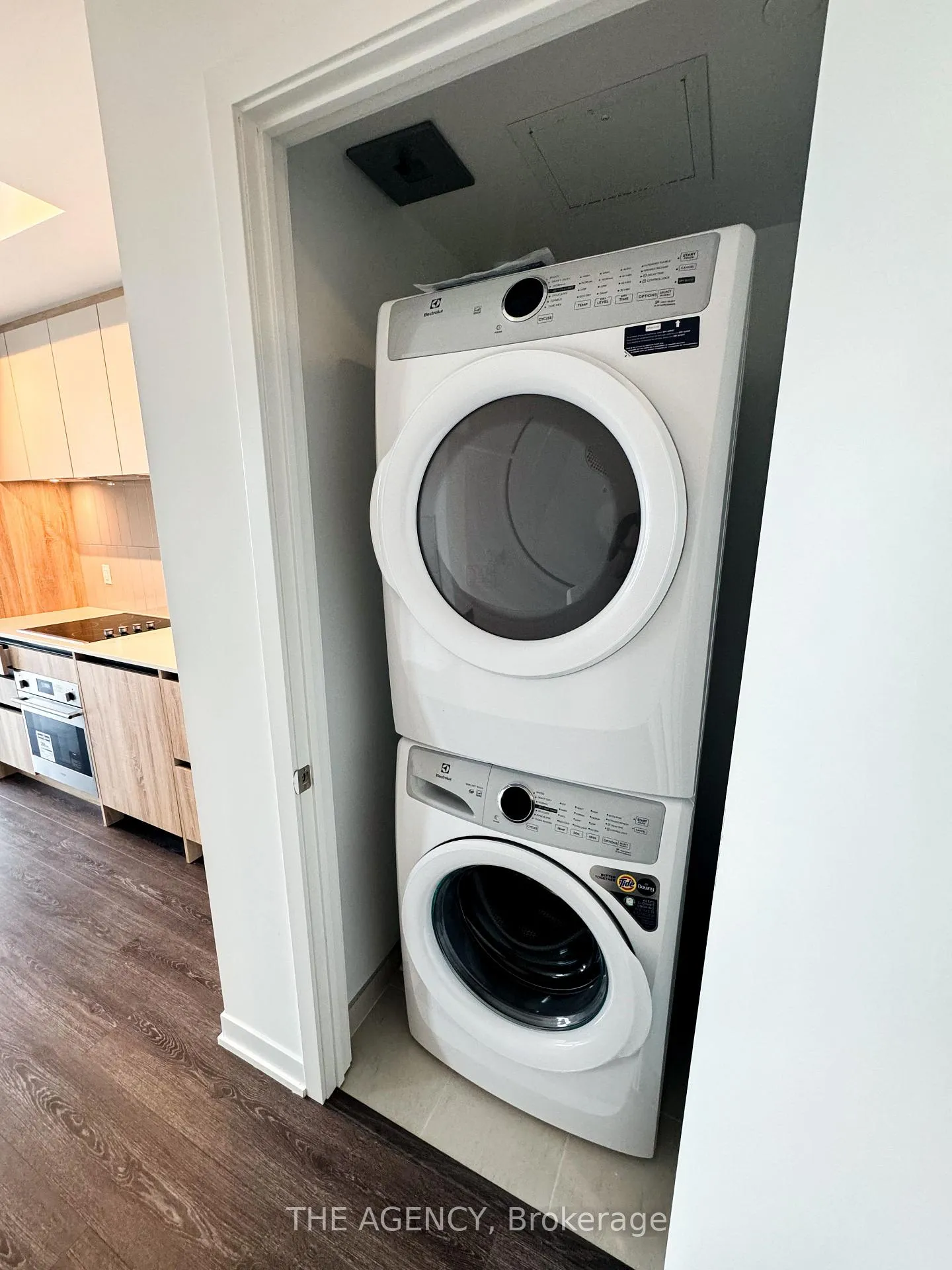 Photo 14 of Unit B2105, 7950 Bathrust Street, Vaughan, Uplands — HOMEH