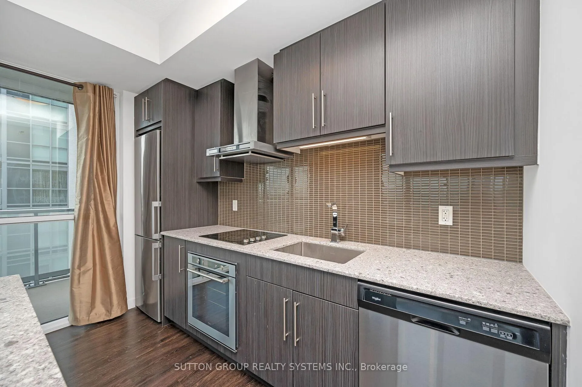 Photo 8 of Unit 1409, 2087 Fairview Street, Burlington, Brant — HOMEH