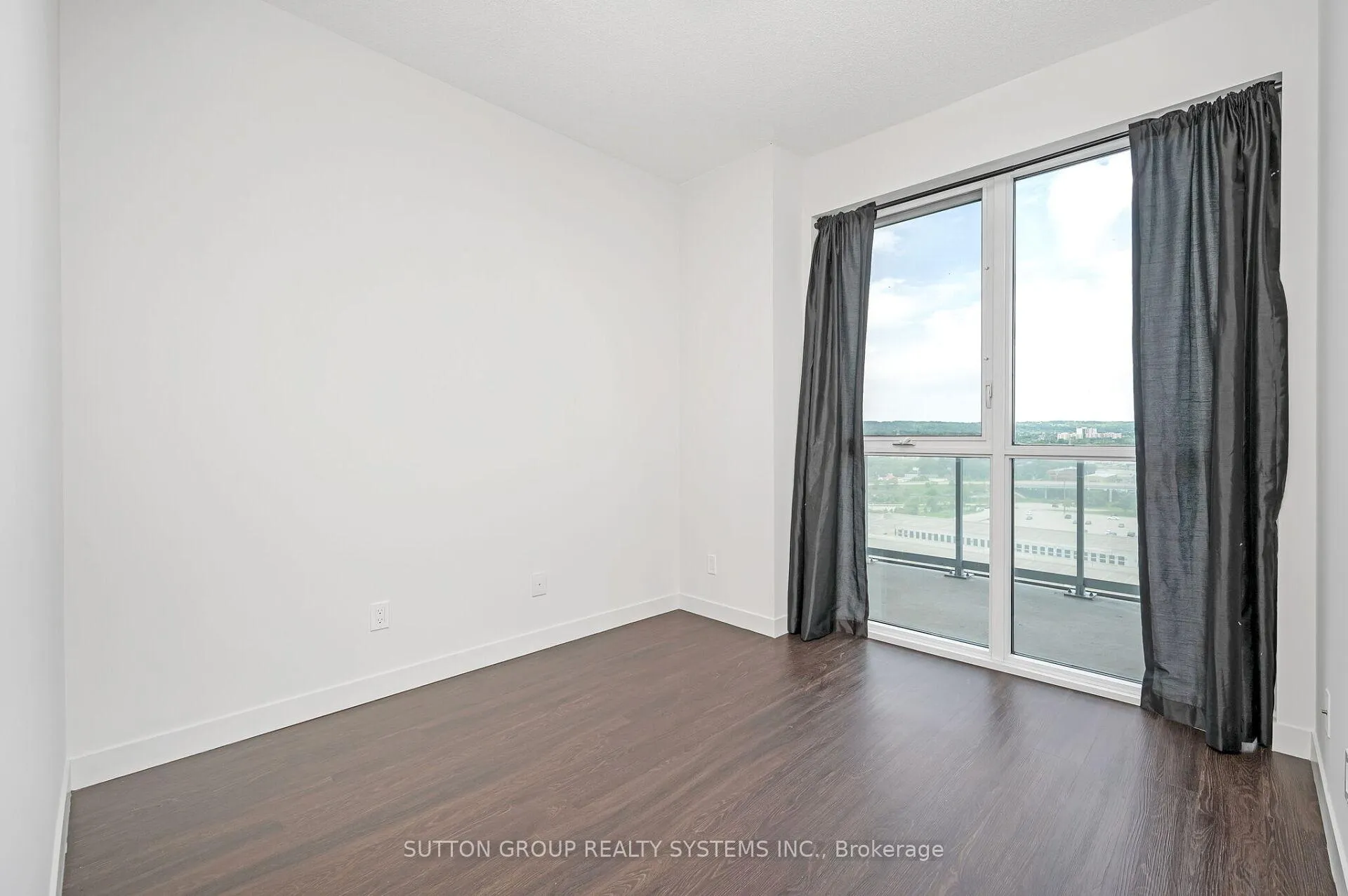 Photo 15 of Unit 1409, 2087 Fairview Street, Burlington, Brant — HOMEH