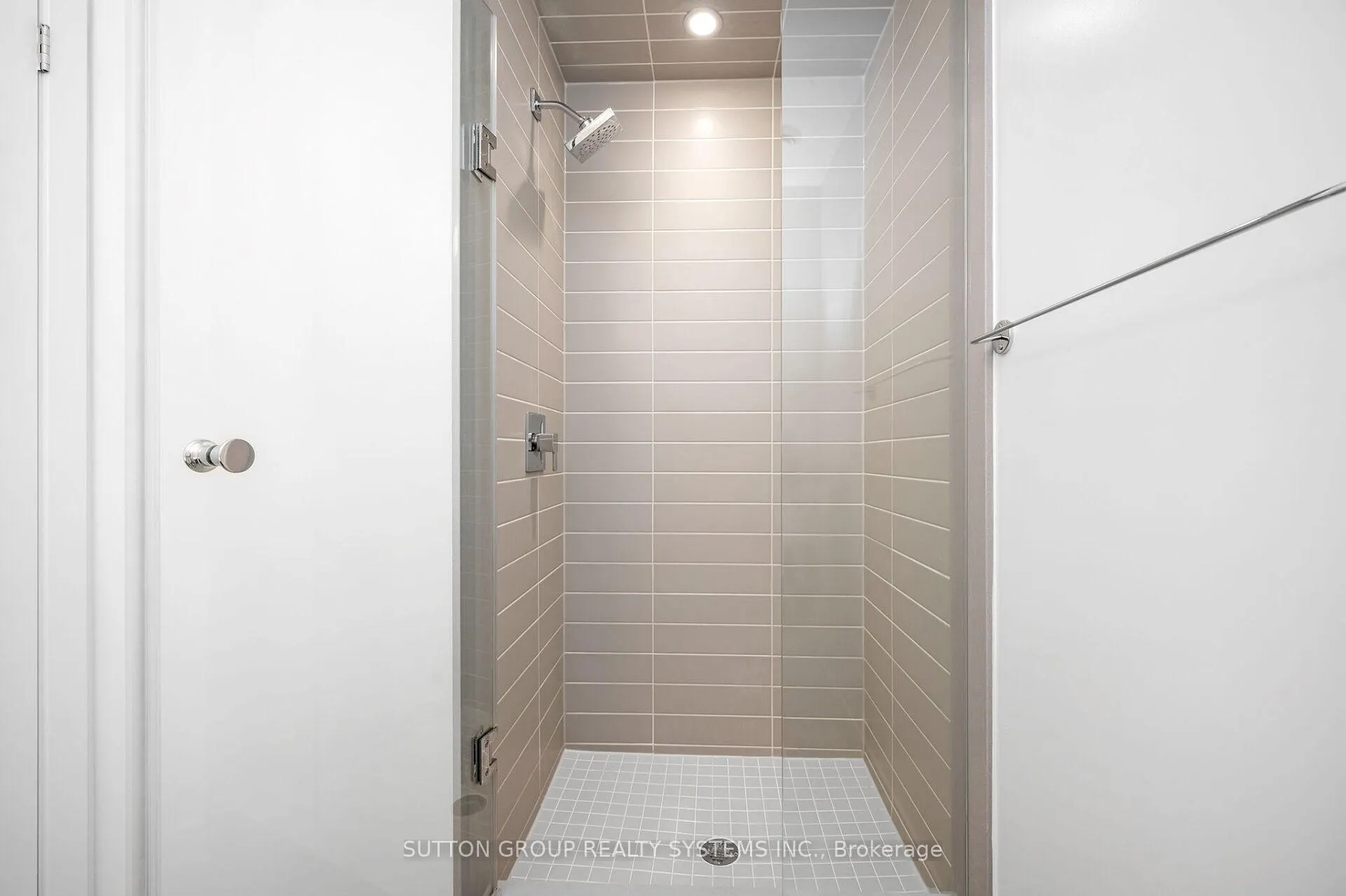Photo 22 of Unit 1409, 2087 Fairview Street, Burlington, Brant — HOMEH