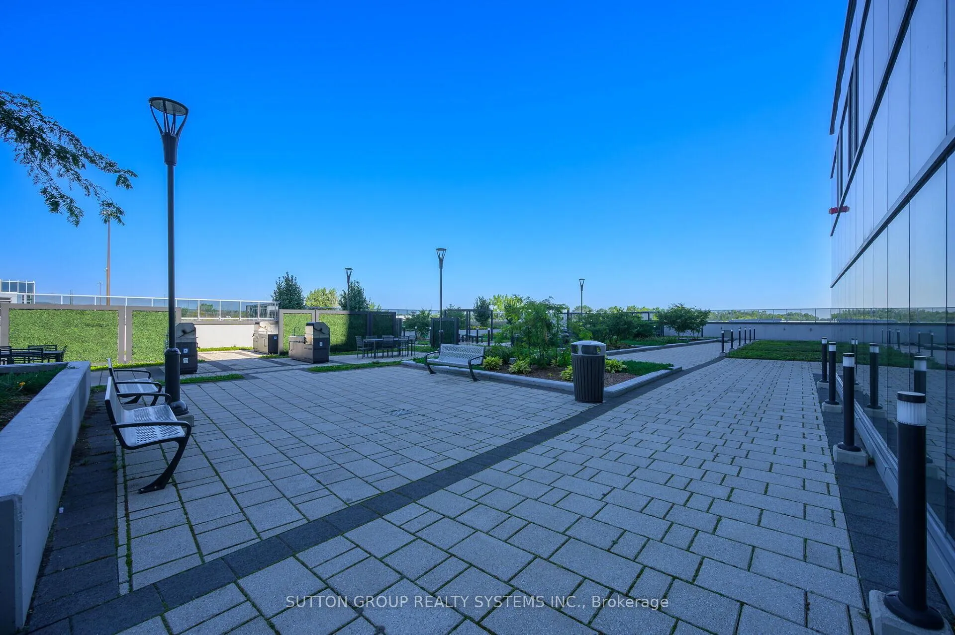 Photo 32 of Unit 1409, 2087 Fairview Street, Burlington, Brant — HOMEH