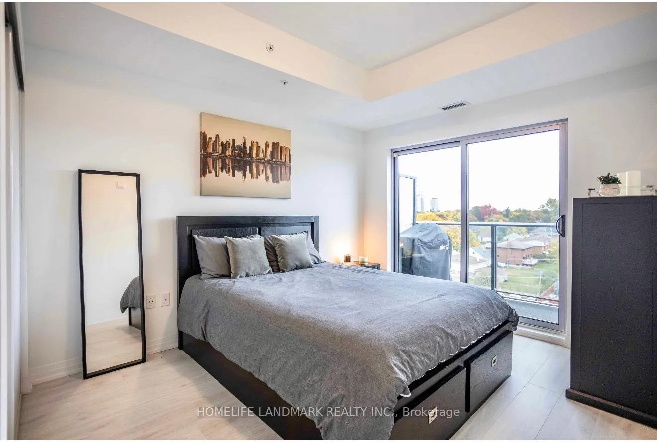 Photo 11 of Unit 603, 408 Browns Line, Etobicoke, Alderwood — HOMEH